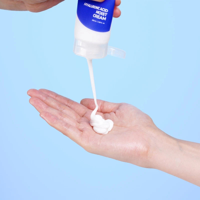 ISNTREE Hyaluronic Acid Moist Cream 100ml, 1pc - Beauty Korea Dubai