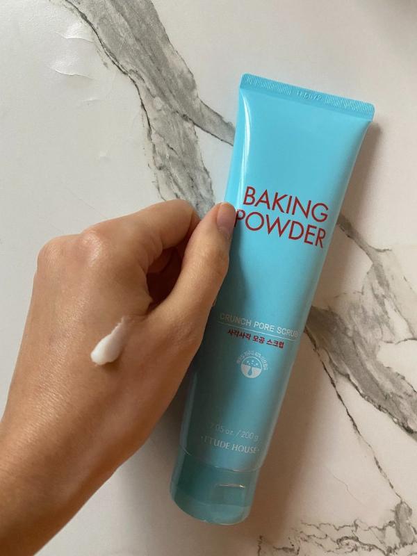 ETUDE HOUSE Baking Powder Crunch Pore Scrub,1pc - Beauty Korea Dubai
